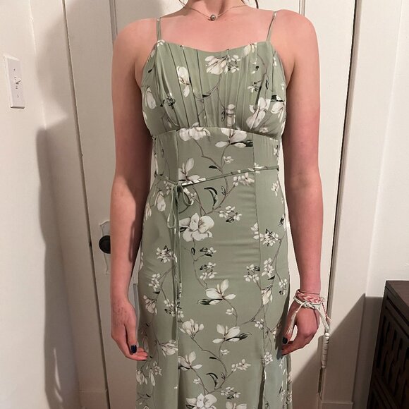 Pale green chiffon summer dress - Picture 8 of 11